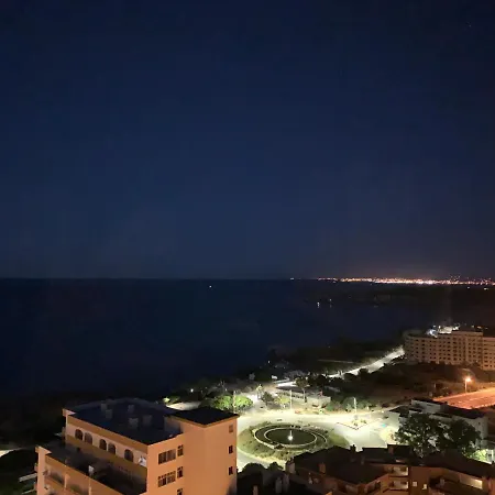 Ceu E Mar アパート